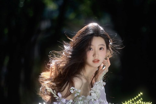 明星八卦全网热议！李纯挨打父母心疼落泪范丞丞粉丝维权黎明联系王濛道歉吴镇宇爱吃路边摊！