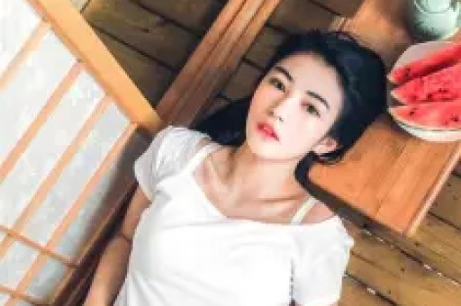 彻底凉凉！百万粉网红被曝豪掷600万移民人设崩塌